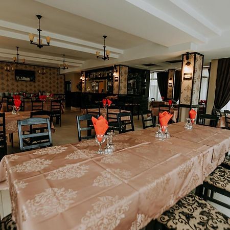 Guest House Lacul Linistit Моняса Экстерьер фото